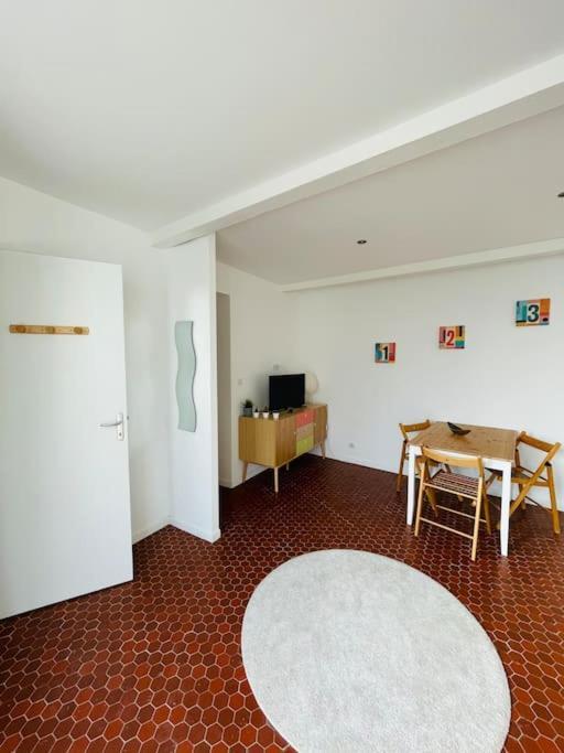 Апартаменты Studio Cosy Et Lumineux De 35M2 A Romagnat Экстерьер фото